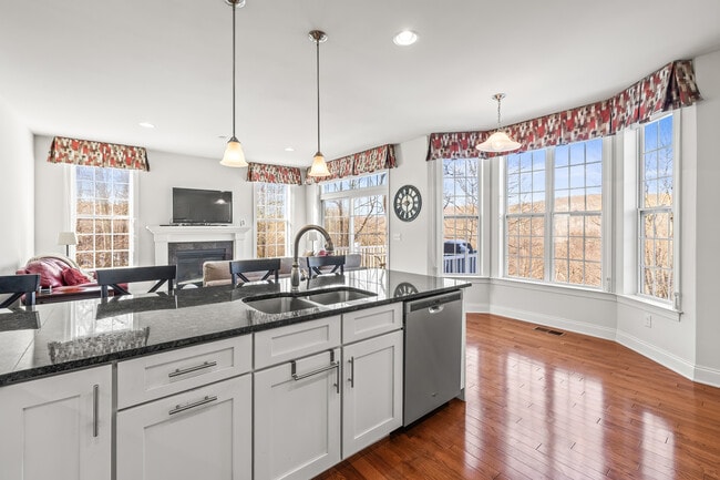 Building Photo - 1 Wilderswood Way