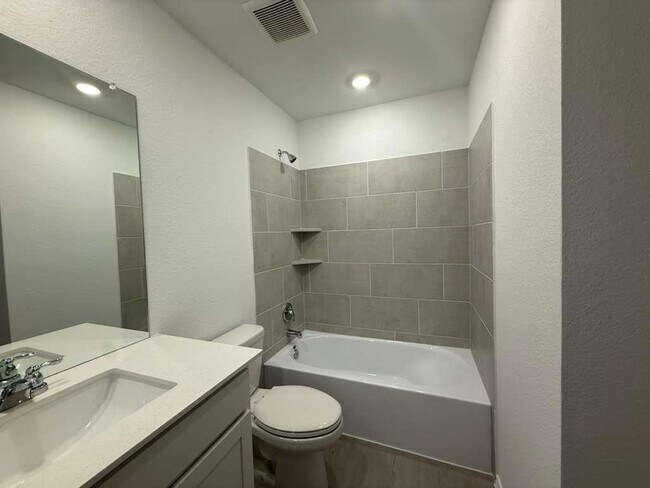 Building Photo - 17704 Sage Thrasher Dr