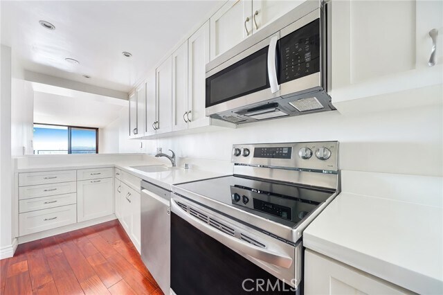 Building Photo - 4335 Marina City Dr