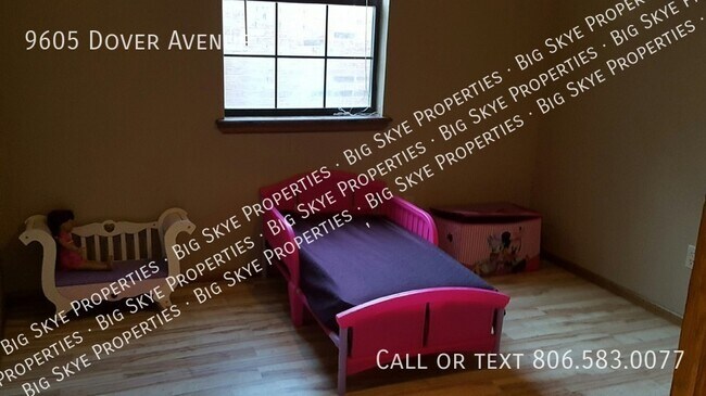 Building Photo - 9605 Dover Ave