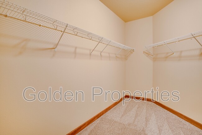 Building Photo - 4576 Greenchain Loop
