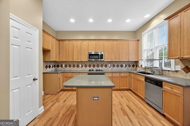 Building Photo - 1222 Creekside Pl SE