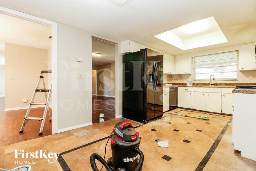 Building Photo - 3816 Fieldflower Ct