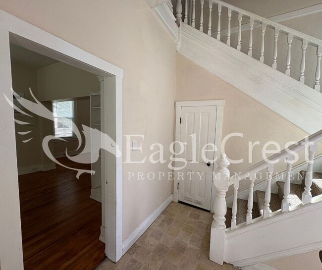 Building Photo - Charming Historic 4-Bedroom Home with Fenced Yard & Chicken Coop