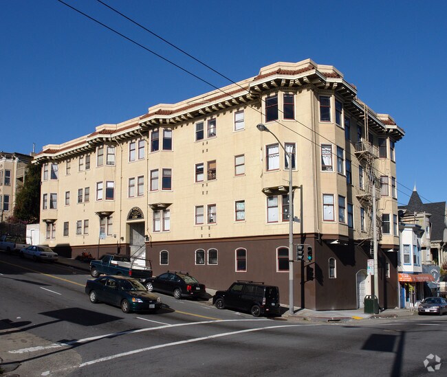 Primary Photo - Acacia Apartment