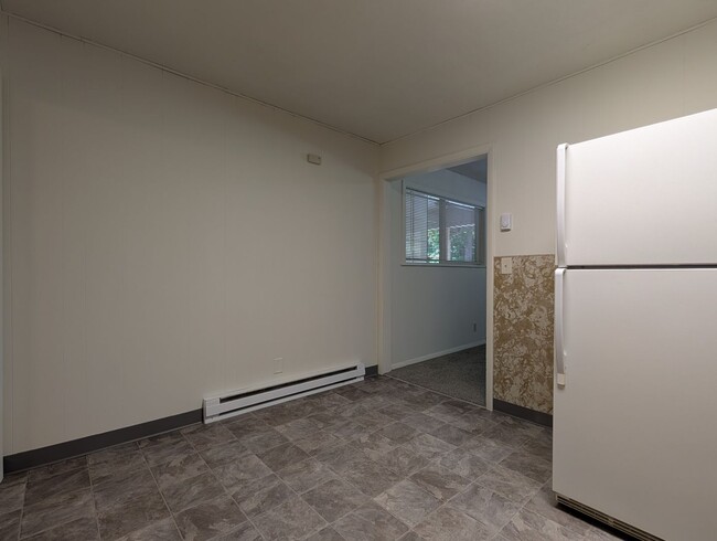 Building Photo - Nice 1 bed-1 bath apartment in Springfield