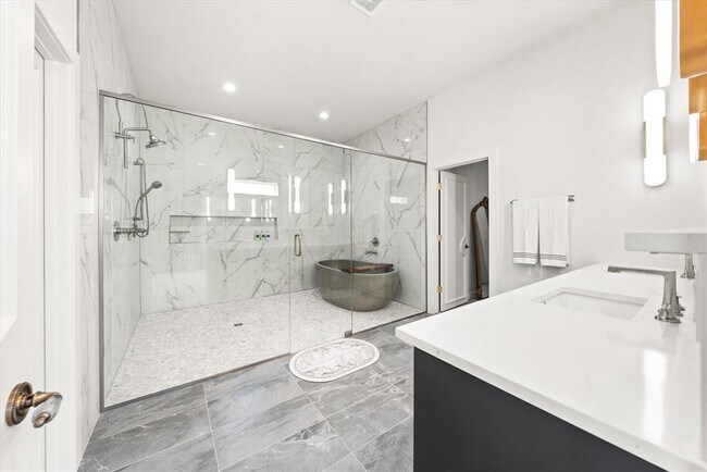 Building Photo - 1304 Katelyn Ct