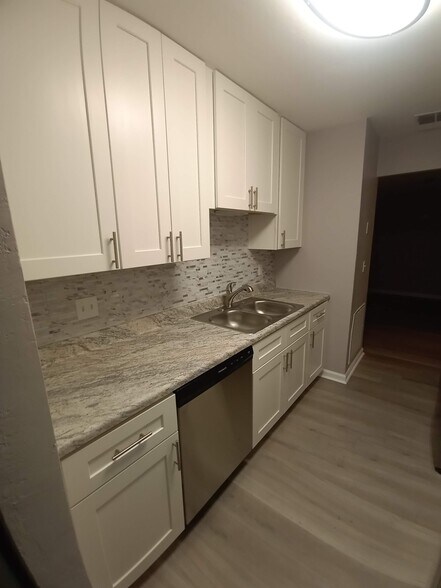 Building Photo - 1518 Willow Bend Way