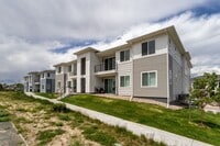 Building Photo - Luxury Condo Living with Mountain Views in the Heart of Briargate!!