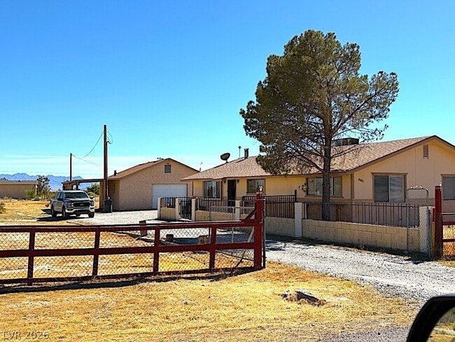 Building Photo - 4361 Laute Dr