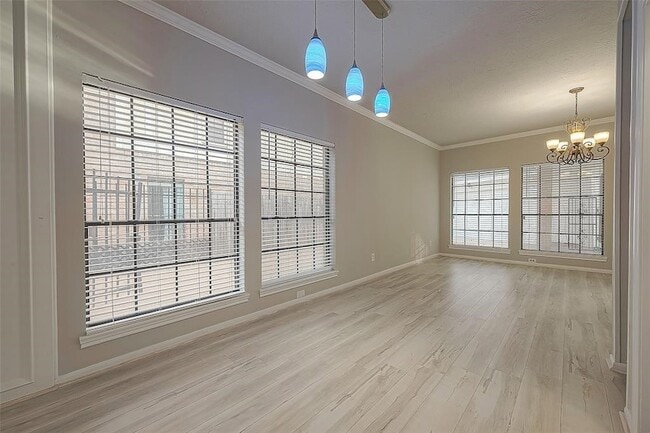 Building Photo - 3127 Ashfield Dr