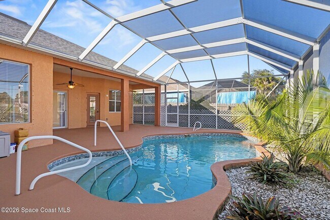 Building Photo - 1619 Amador Ave NW