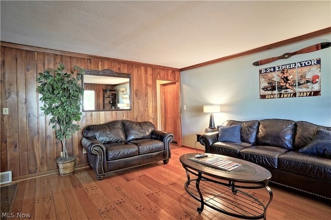 Building Photo - 4184 Hunsicker Dr