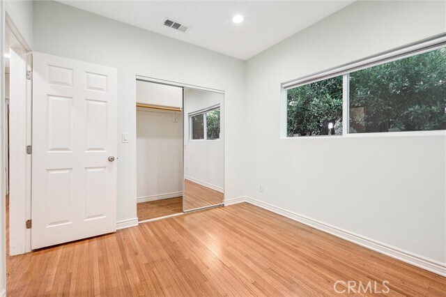 Building Photo - 156 S Edinburgh Ave