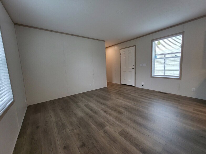 Building Photo - 1312 W Harbour Unit 160