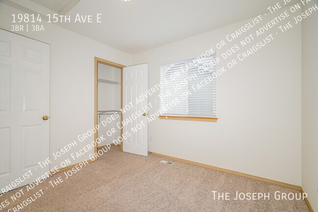 Building Photo - 19814 15th Avenue E