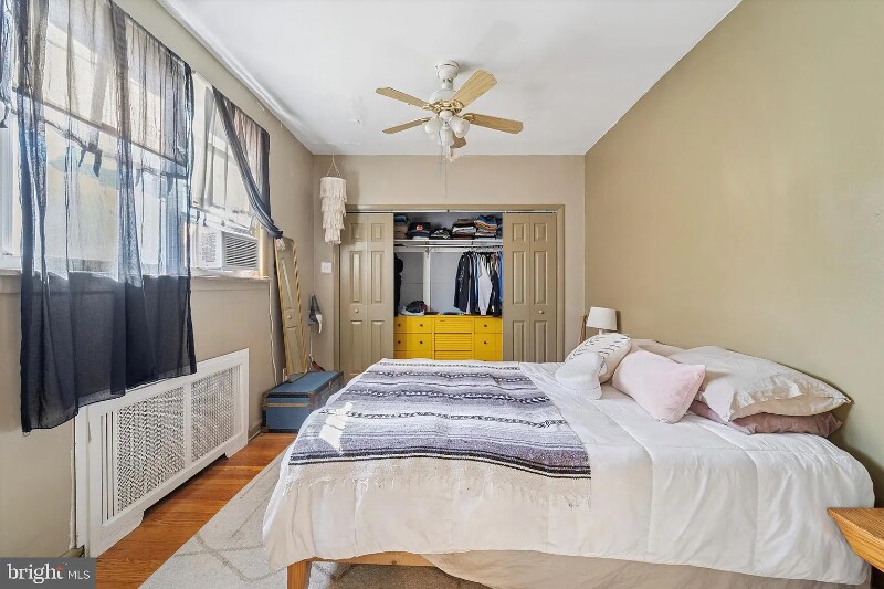 Building Photo - 2842 Cedar St