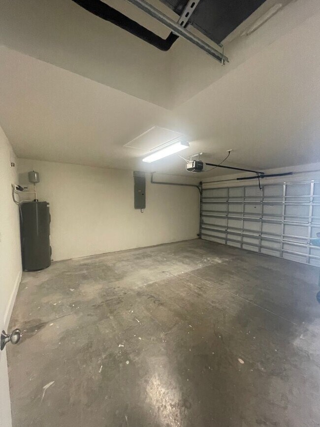 Building Photo - Duplex for rent on freshwater canal