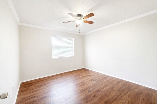Building Photo - 2419 Woven Wood Ln