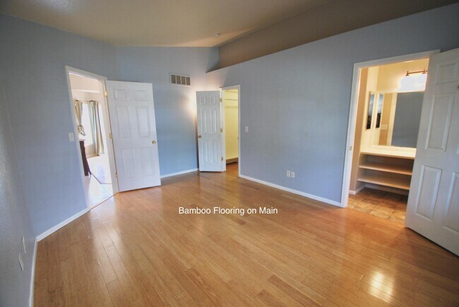 Building Photo - 1354 Avgare Way