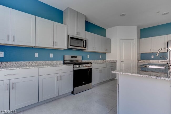 Building Photo - 10944 Meridian Flds Ave