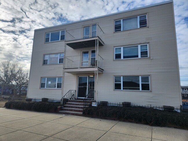 Building Photo - 71 Revere Beach Blvd