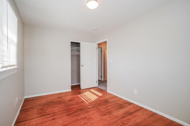Building Photo - 6373 Faircrest Rd