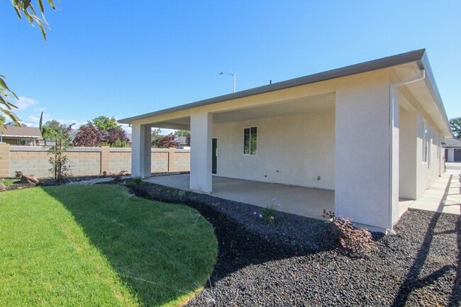 Building Photo - 1970 Goren Ct