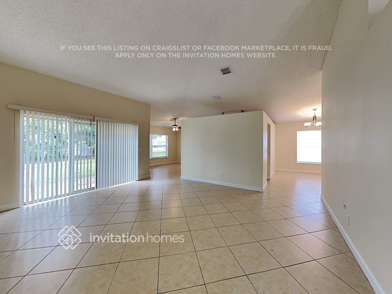 Building Photo - 9419 SW 18th St