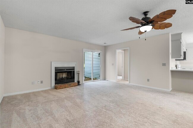 Building Photo - 241 Friarsgate Blvd