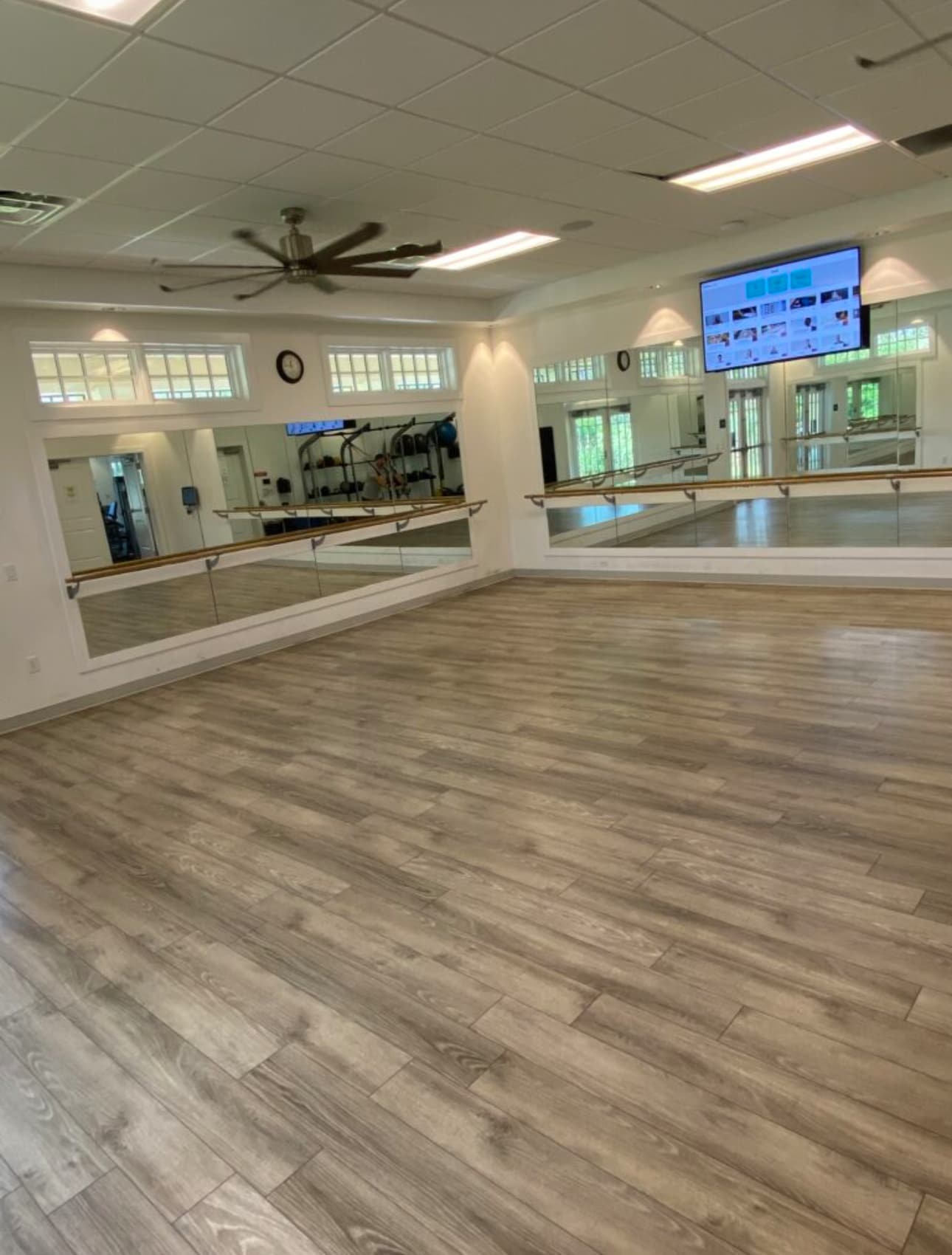 Building Photo - 209 Leese Dr