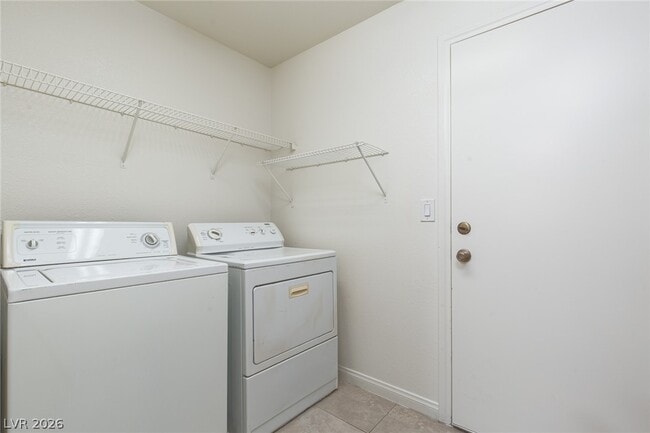 Building Photo - 275 Calvino Ave