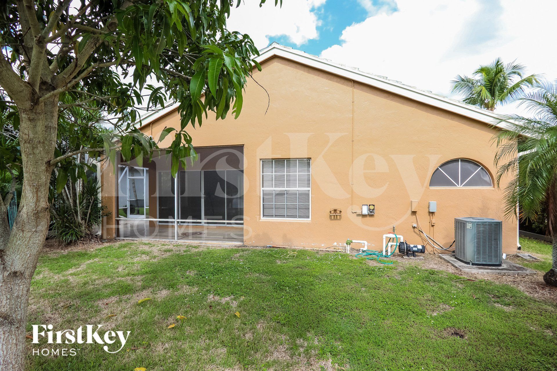 Building Photo - 6193 Lansdowne Cir