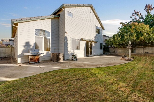 Building Photo - 9538 Fox Wind Ct