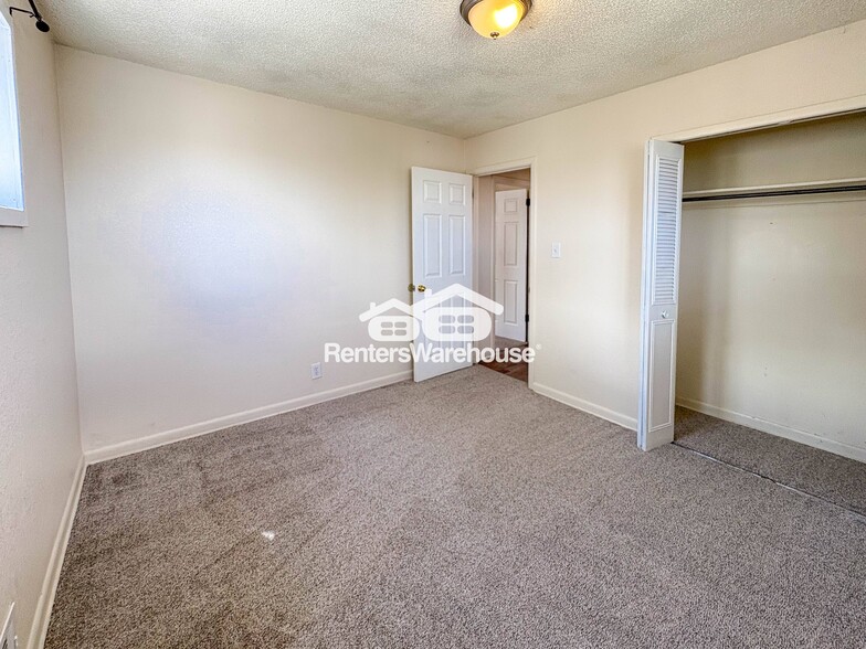 Building Photo - 7086 Jennie Dr