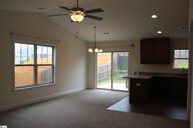 Building Photo - 715 Corley Way