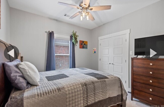 Building Photo - Gorgeous Home in Sherwood