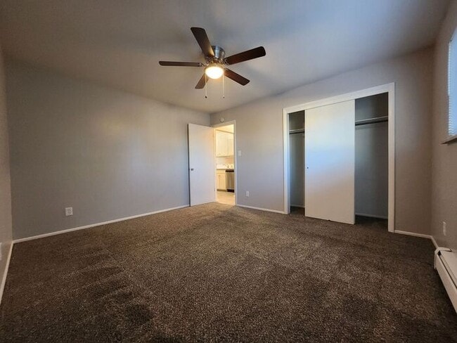 Building Photo - Beautifully Renovated 1-Bed, 1-Bath Apartment – Main Level Living | Move In Today and Get Your 2n...