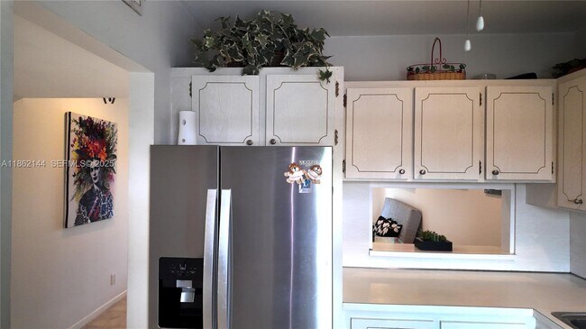 Building Photo - 5200 Washington St