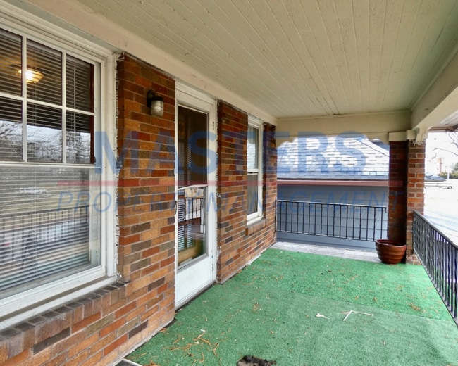 Building Photo - 1133 Parkside Blvd