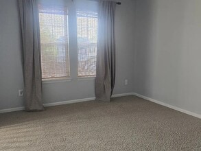 Building Photo - 158 Eagleton Cir
