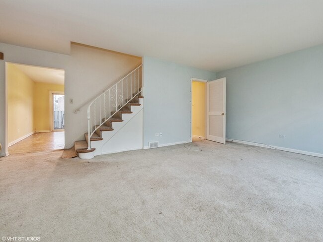 Building Photo - 766 Concord Ln