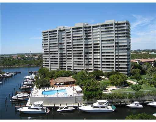 Building Photo - 4201 N Ocean Blvd