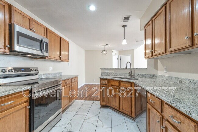 Building Photo - 3207 Stoney Square