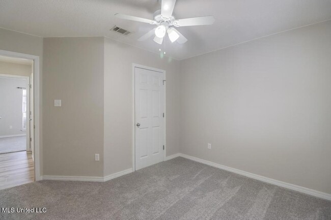 Building Photo - 14886 E Shadow Creek Dr