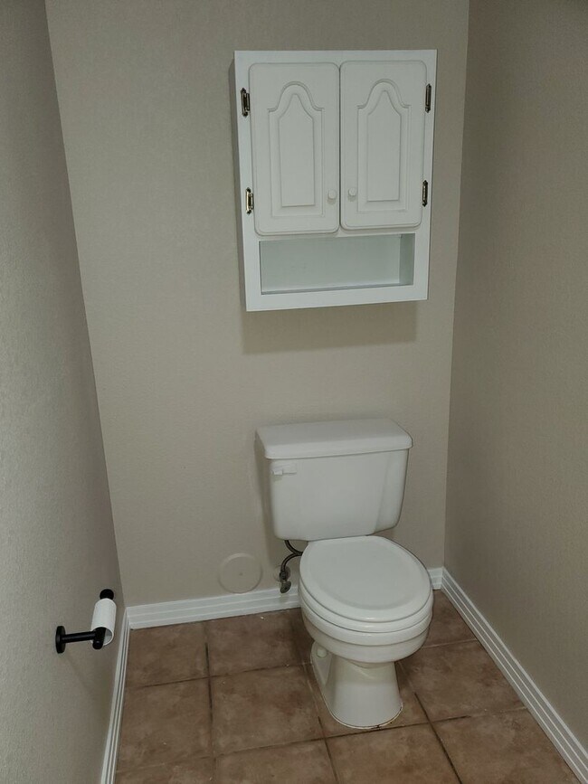 Building Photo - 2012 Remington St