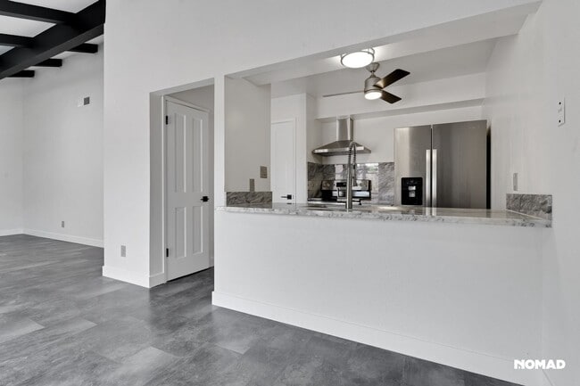Building Photo - Charming 2BR Condo in Fresno