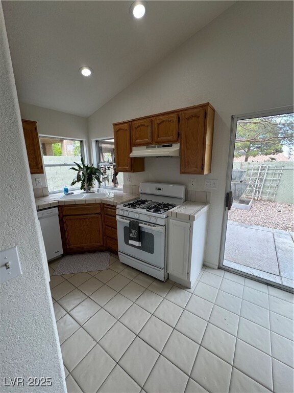 Building Photo - 9224 Kentucky Oaks Dr