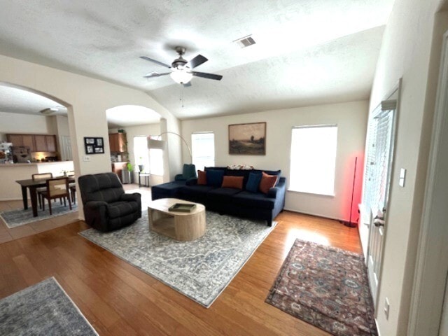 Building Photo - 14423 Dakota Bend Dr