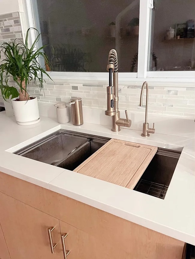 Building Photo - Beautifully Updated Home Near Downtown St. Petersburg! 3bed |3bath